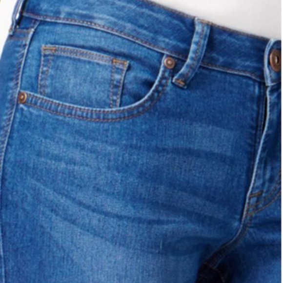 Style & Co Curvy-Fit Bootcut Jeans - Picture 6 of 7